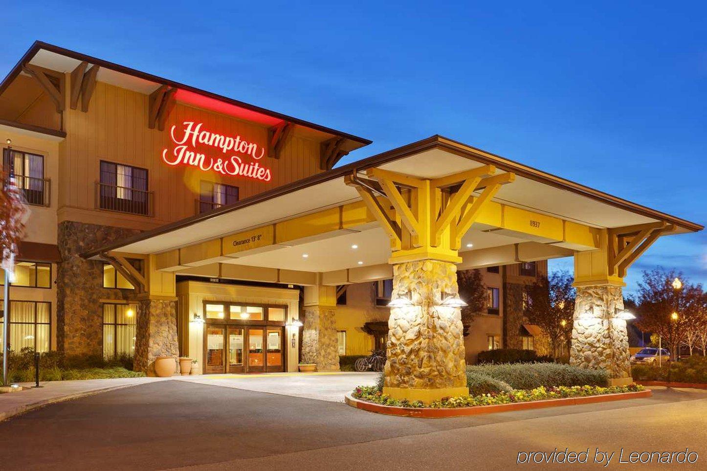 Hampton Inn & Suites Windsor-Sonoma Wine Country Buitenkant foto